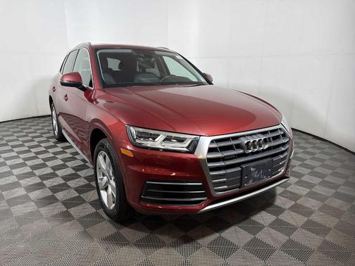 2018 Audi Q5 2.0T Premium Plus