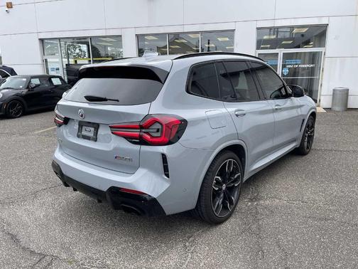 2022 BMW X3 M40i