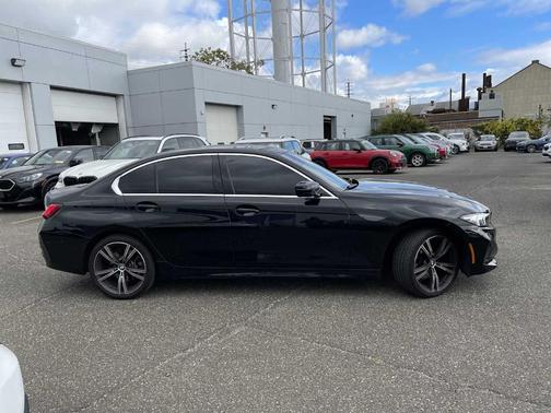 2024 BMW 330 i xDrive