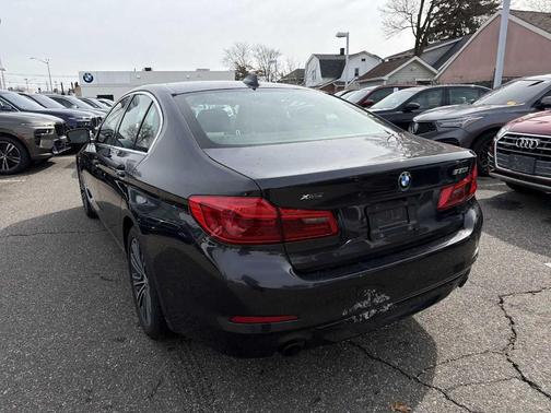 2018 BMW 530 i xDrive
