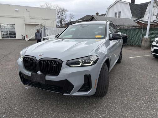 2023 BMW X3 M40i