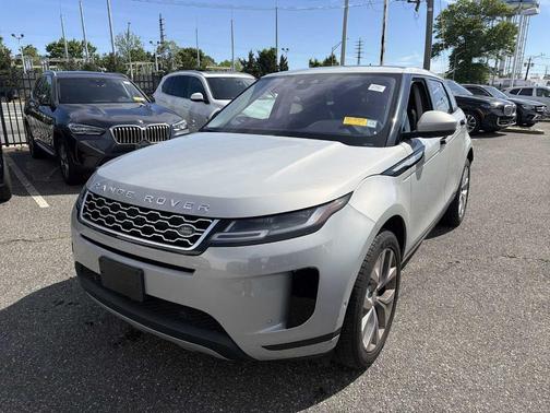 Seoul Pearl Silver 2020 Land Rover Range Rover Evoque SE