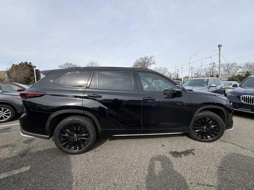 2024 Toyota Highlander XSE