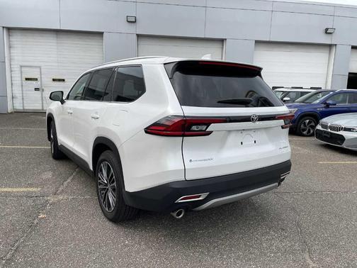 2025 Toyota Grand Highlander Hybrid HYBRID MAX