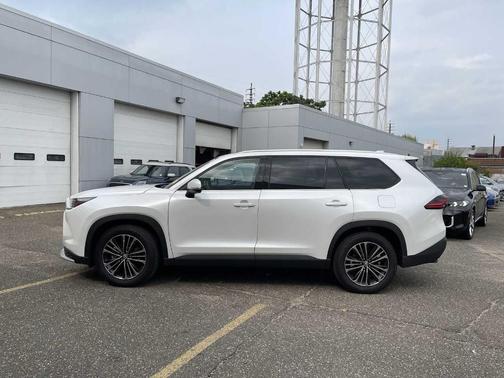2025 Toyota Grand Highlander Hybrid HYBRID MAX