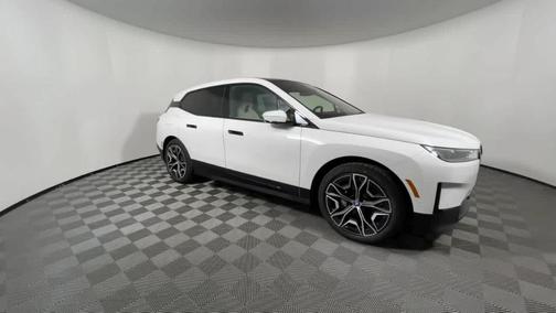 2022 BMW iX xDrive50
