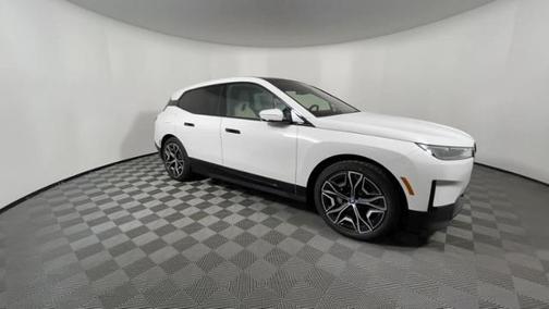 2022 BMW iX xDrive50