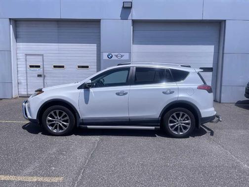 2017 Toyota RAV4 Limited