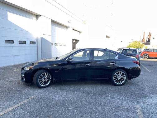 2019 INFINITI Q50 3.0t LUXE