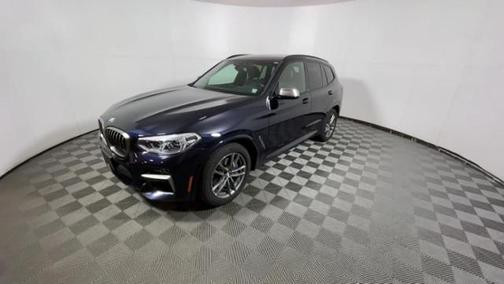 Photo 3 of 25 of 2020 BMW X3 M40i