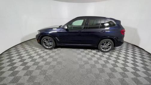 Photo 5 of 25 of 2020 BMW X3 M40i