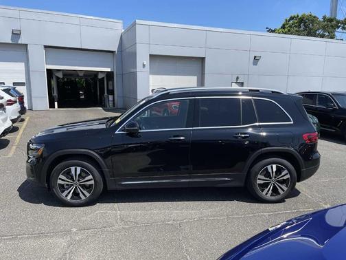 2025 Mercedes-Benz GLB 250 Base 4MATIC