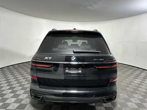 2026 BMW X7 xDrive40i