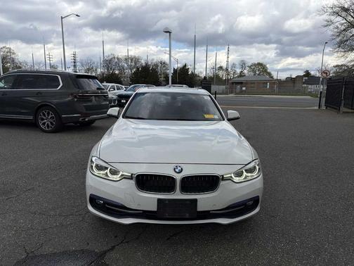 Alpine White 2016 BMW 328 i xDrive SULEV