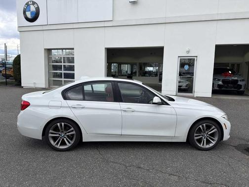 Alpine White 2016 BMW 328 i xDrive SULEV