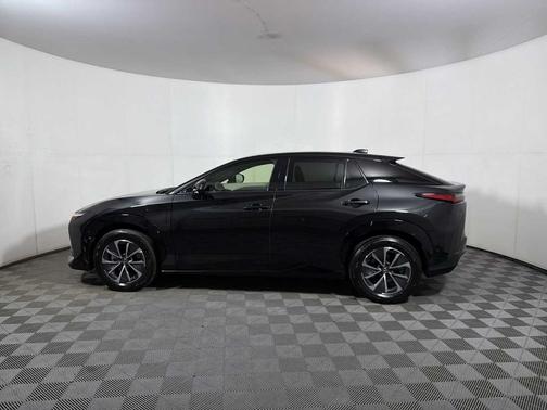 Caviar 2023 Lexus RZ 450e Premium