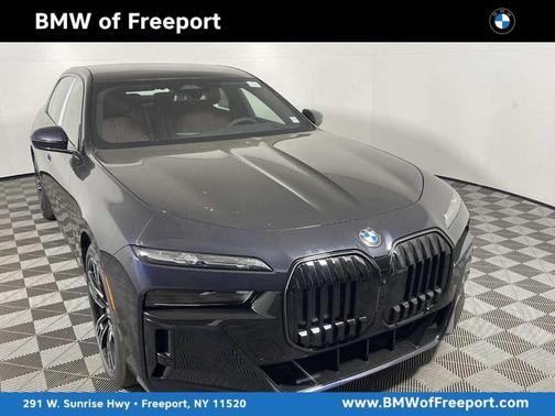 2025 BMW 760 760i xDrive