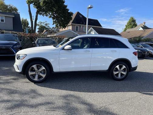 2022 Mercedes-Benz GLC 300 Base 4MATIC