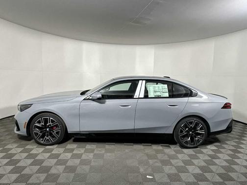 2026 BMW 530 i xDrive