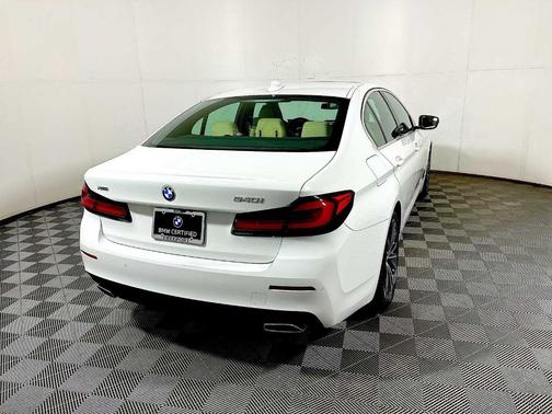 2022 BMW 540 i xDrive