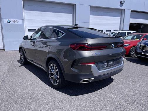 2023 BMW X6 xDrive40i