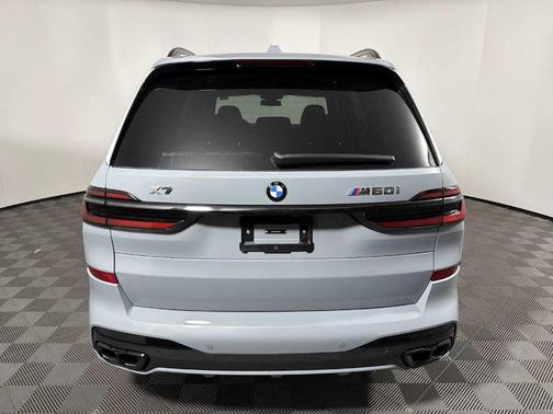 2026 BMW X7 M60i