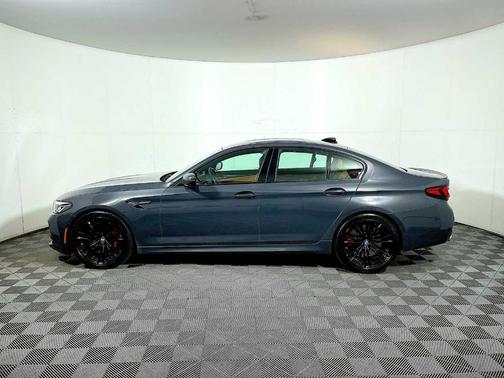 2022 BMW M5 Base