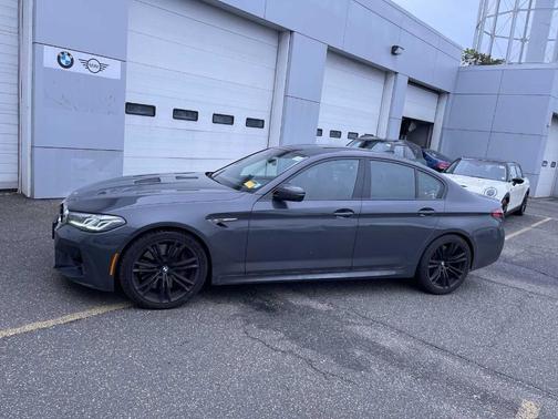 2022 BMW M5 Base