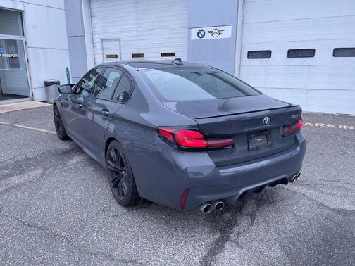 2022 BMW M5 Base