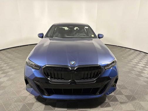 2026 BMW 530 i xDrive