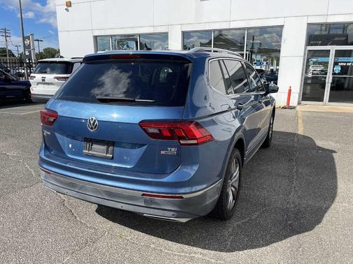 2018 Volkswagen Tiguan 2.0T SEL Premium