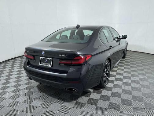 2022 BMW 530 i xDrive