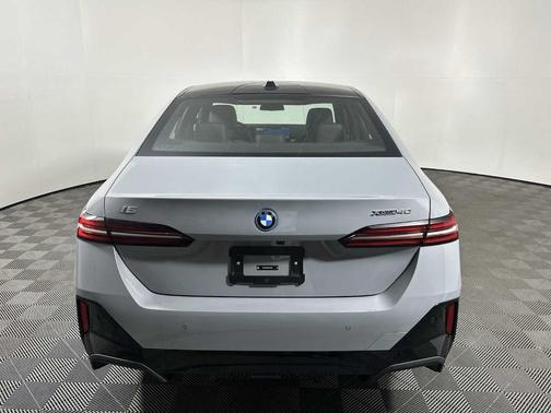 2026 BMW i5 xDrive40