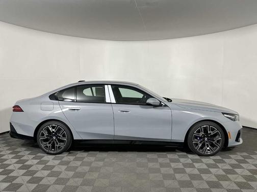 2026 BMW i5 xDrive40