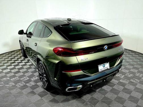 2024 BMW X6 xDrive40i