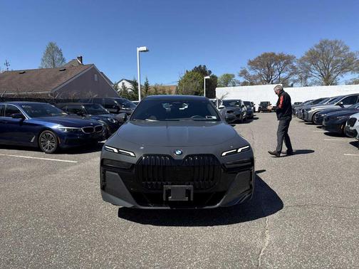 Gray Metallic 2023 BMW 740 i