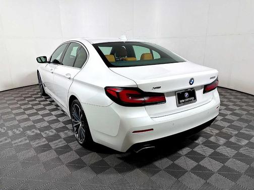2023 BMW 530 i xDrive