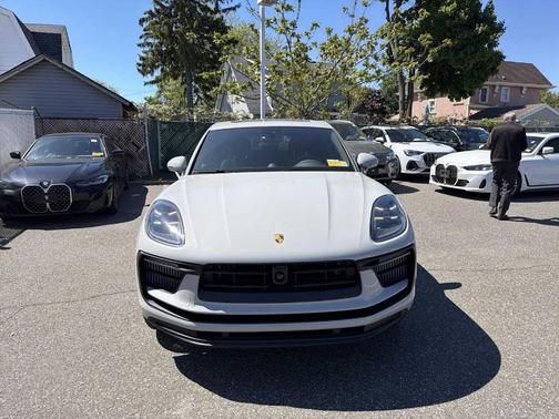 Chalk 2026 Porsche Macan S