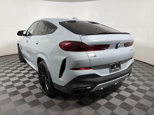 2024 BMW X6 M60i