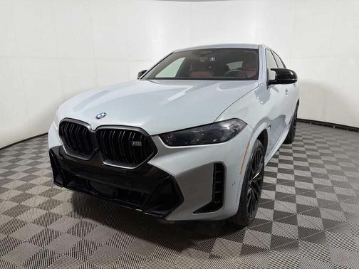2024 BMW X6 M60i