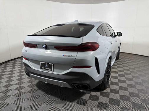 2024 BMW X6 M60i