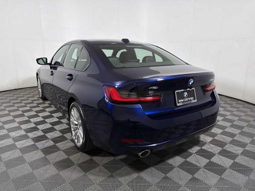 2023 BMW 330 i xDrive