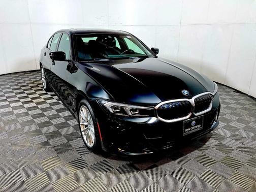 2023 BMW 330 i xDrive