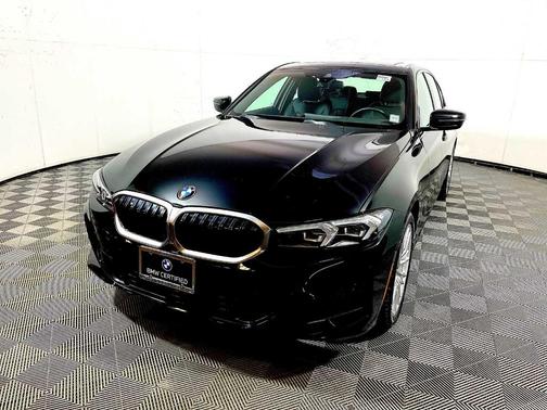 2023 BMW 330 i xDrive