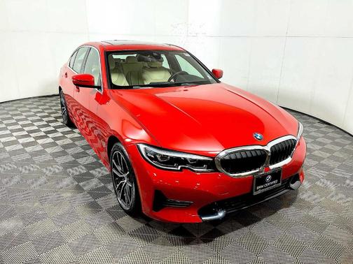 2022 BMW 330 i xDrive
