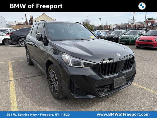 Black Sapphire Metallic 2024 BMW X1 xDrive28i