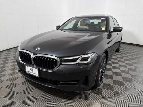 Dark Graphite Metallic 2022 BMW 540 i xDrive