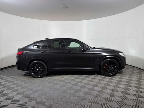 2022 BMW X4 M40i