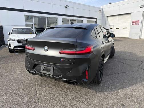 2022 BMW X4 M40i