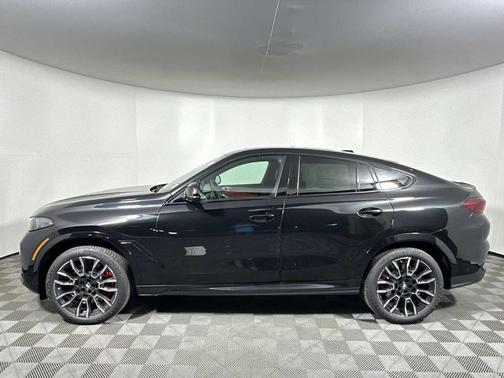2026 BMW X6 M60i
